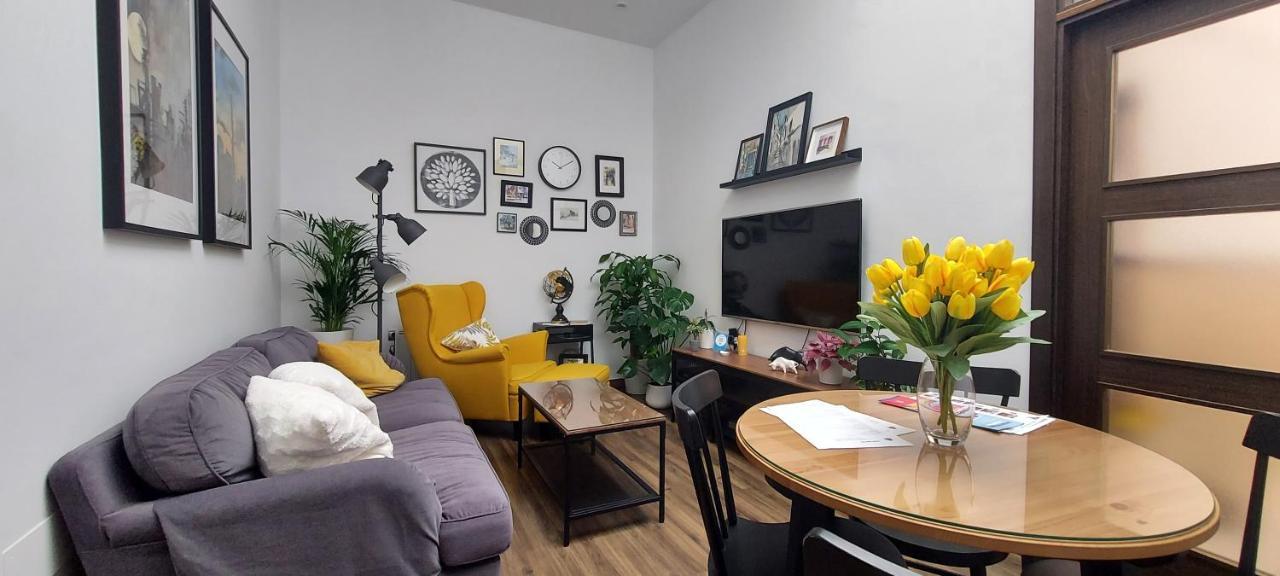 Descalzos Free Parking Apartmán